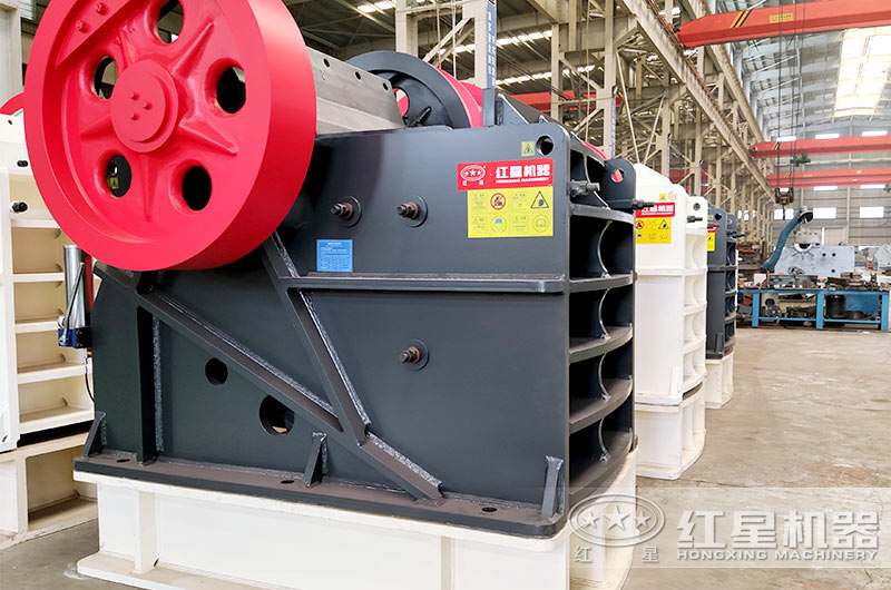 破碎出40-80mm石子用什么破碎機(jī)好？